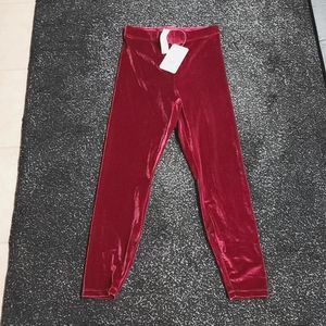 Fabletics Emma Velour Leggings-Short NWT